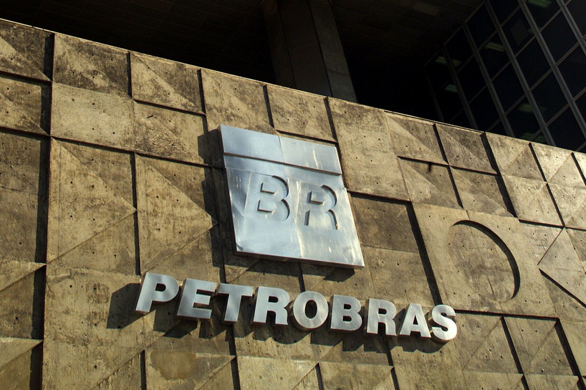 Lava Jato devolve R$ 424 milhões à Petrobras