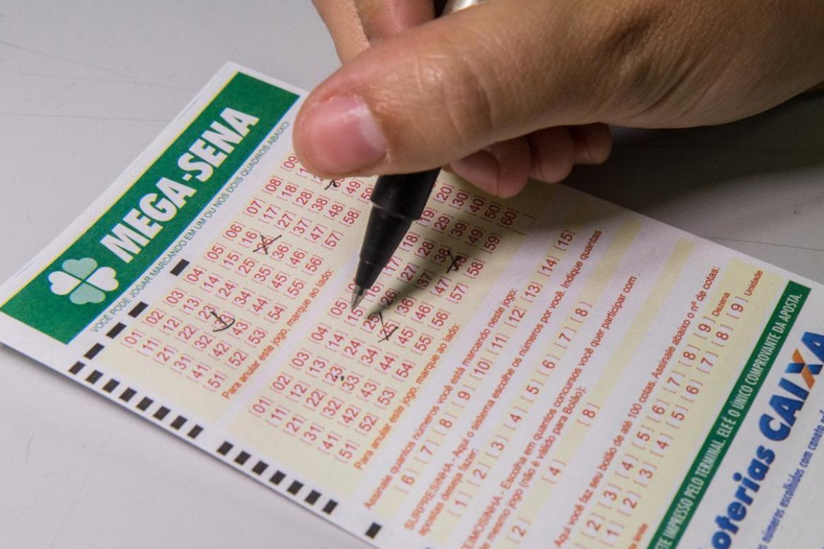 Sem ganhadores há 4 concursos, Mega-Sena paga R$ 36 milhões hoje
