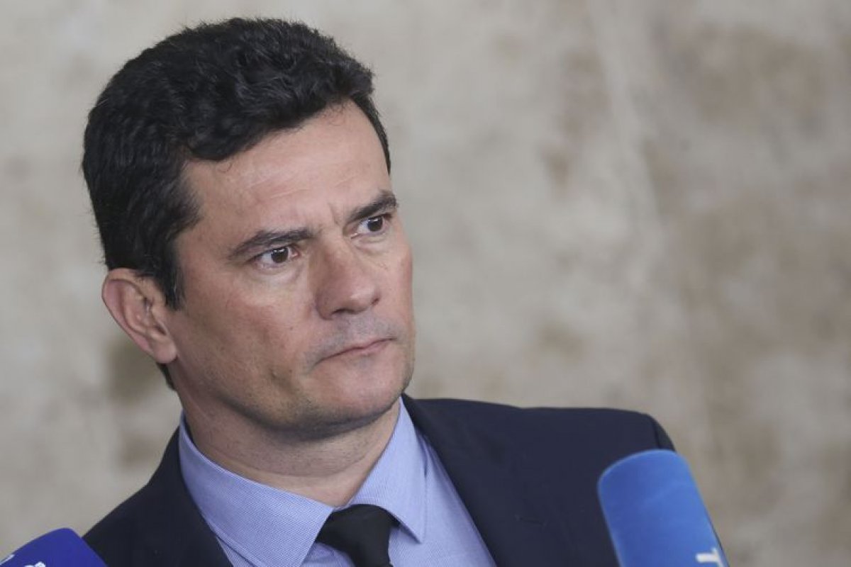 Moro afirma que provas apreendidas com hacker serão destruídas