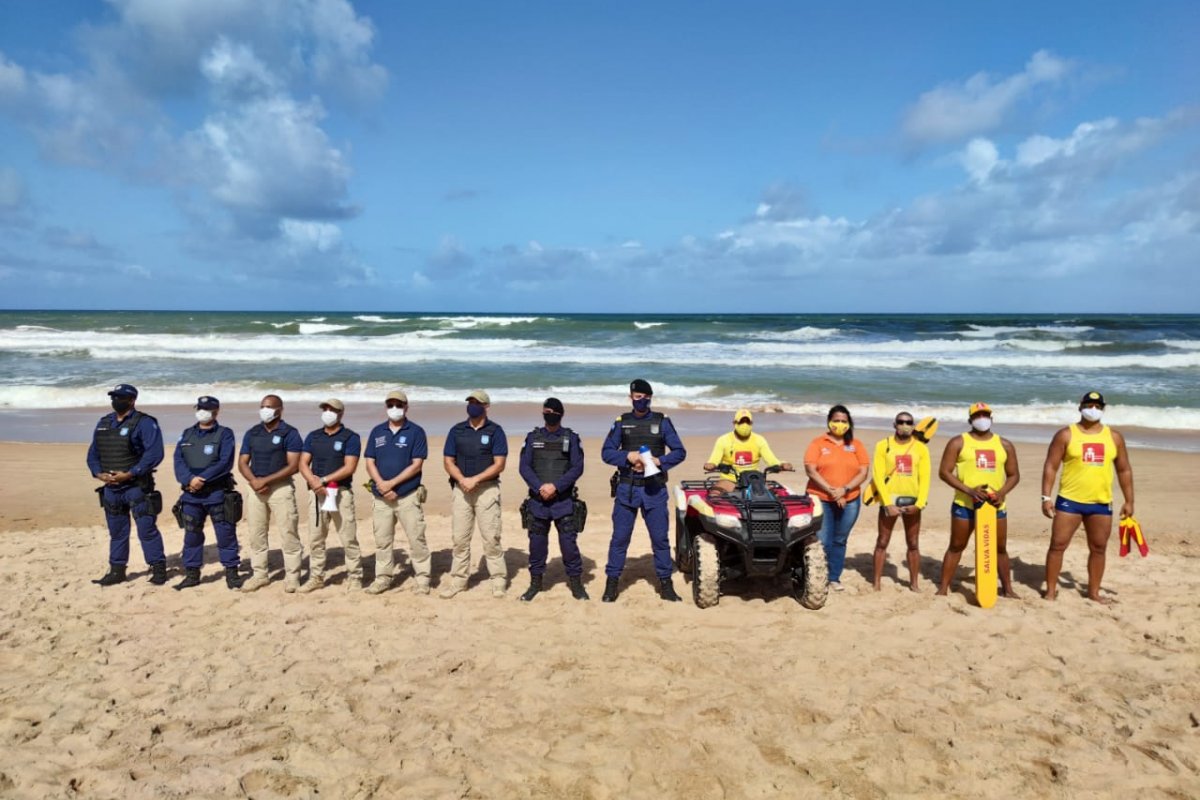 Praias são reabertas a partir desta segunda-feira; confira as que abrem e as que permanecem fechadas