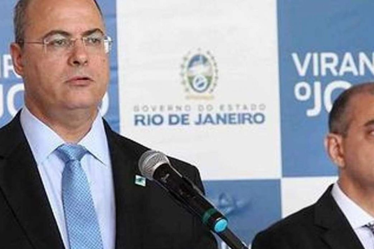 MPF revela que Witzel e ex-secretário instituíram "rachadinha" para desviar verbas da Saúde