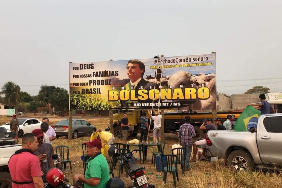 Veja: prefeito desarmamentista ameaça atirar em apoiadores de Bolsonaro