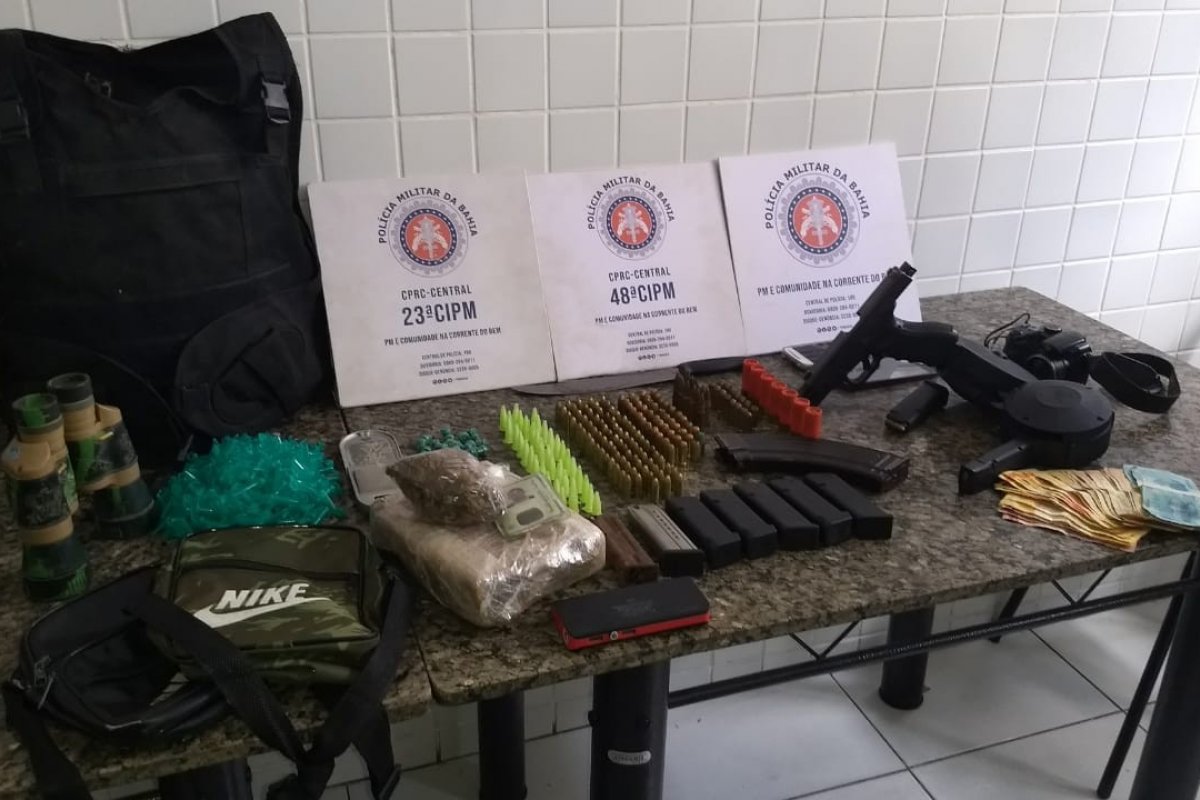 Suspeito de tráfico de drogas morre em confronto com a polícia no bairro do Arenoso, em Salvador