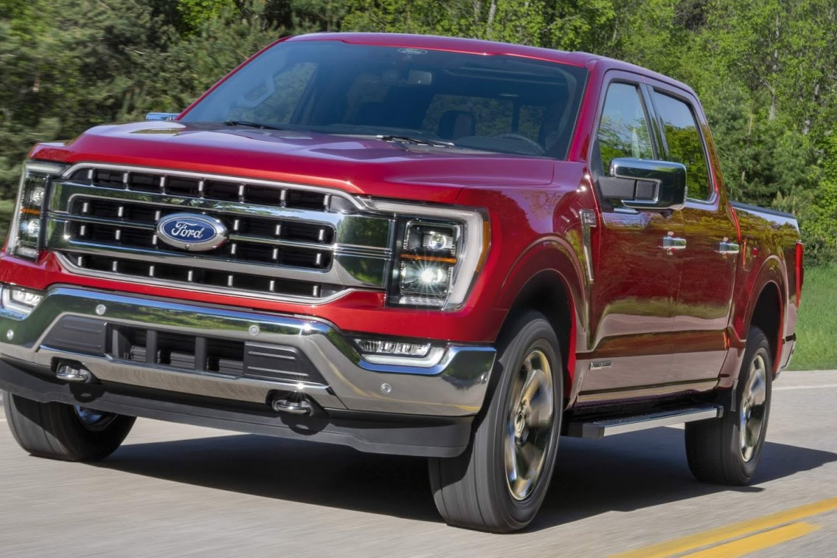 Nova geração da F-150 começa a ser produzida nos EUA