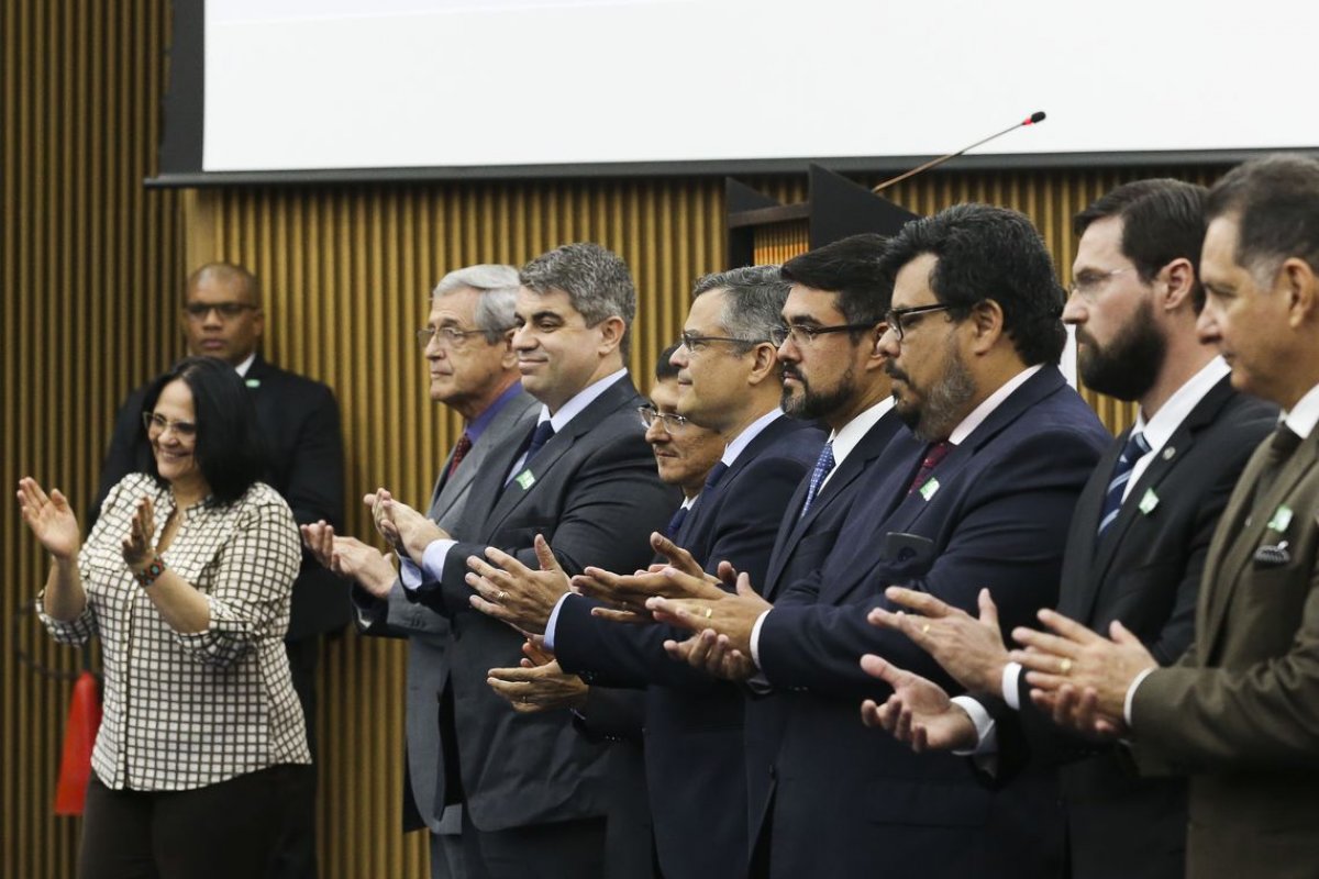 Comissão de Anistia analisa novos benefícios