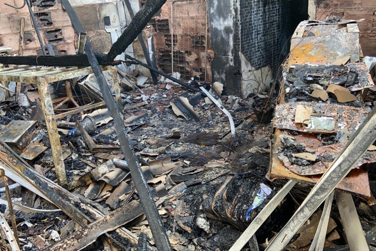 Empresa de tacógrafos em Salvador é atingida por incêndio nesta quarta-feira (23)