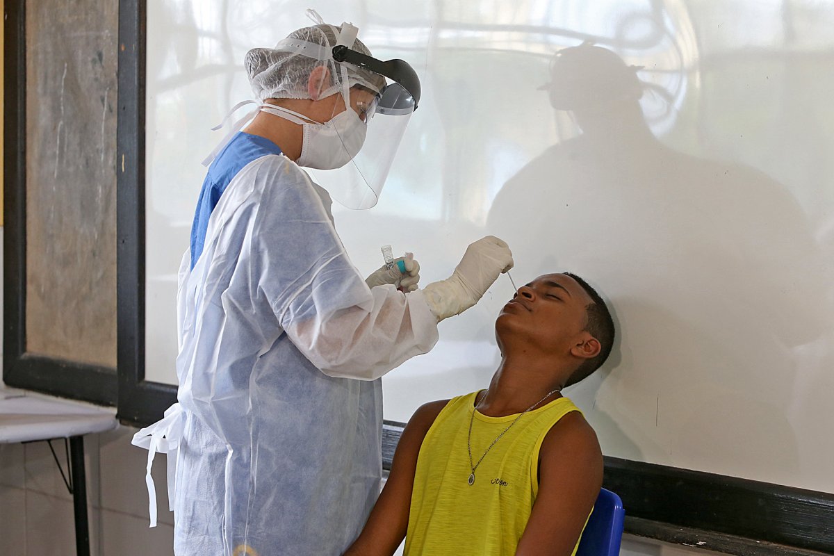 Rui Costa anuncia testagem para Covid-19 em estudantes e professores de Cajazeiras
