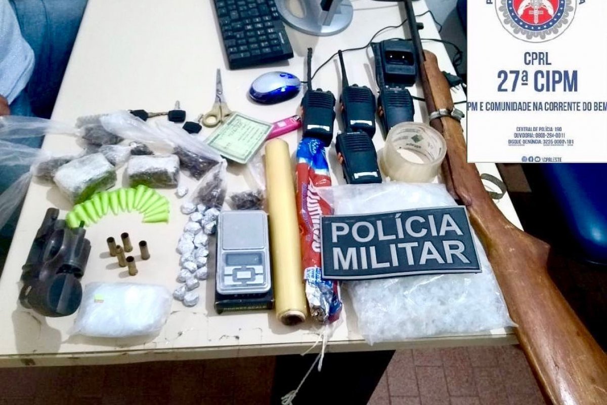 PM apreende rádios comunicadores usados por traficantes no município Sapeaçu