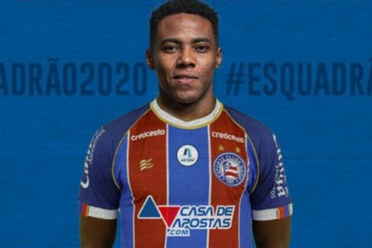 Após regularização no Bahia, Elias deve atuar contra o Athletico