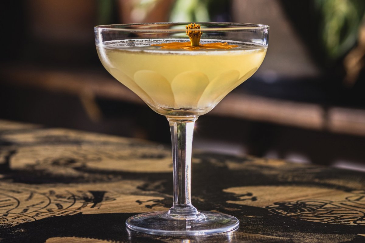 Desabrochar é o novo drink de Primavera do Botanique criado por Neli Pereira