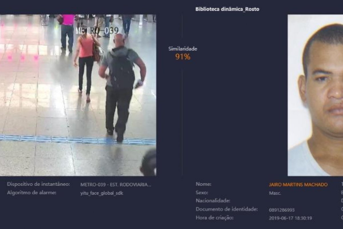 Homem suspeito de tráfico de drogas é preso no metrô após reconhecimento facial