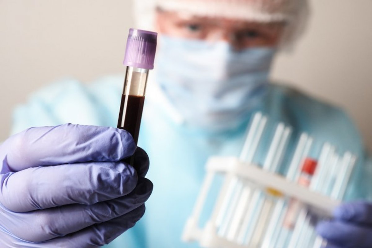 Coquetel de remédios indica resultado promissor contra a Covid-19