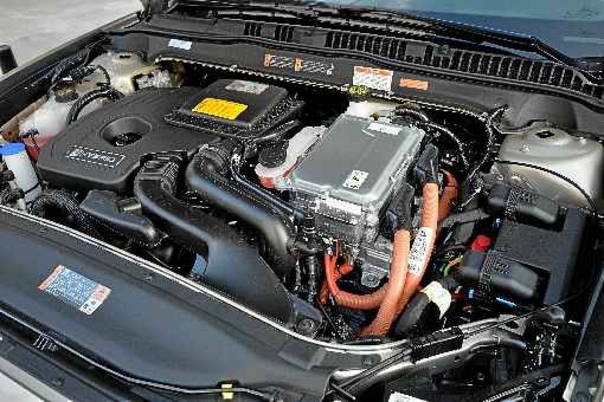 Cliente terá de indenizar concessionária por estragar motor de carro em test-drive