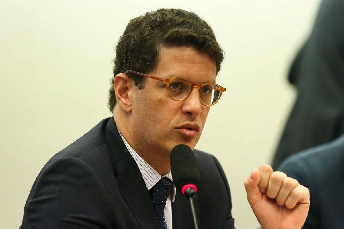 MPF recorre ao TRF-1 para afastar ministro Ricardo Salles do cargo