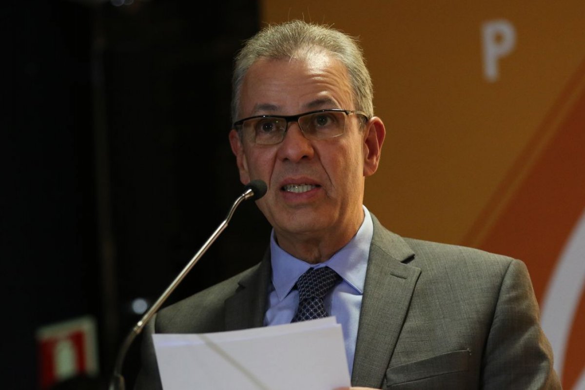 Ministro afirma que prioridade do governo é a capitalização da Eletrobras