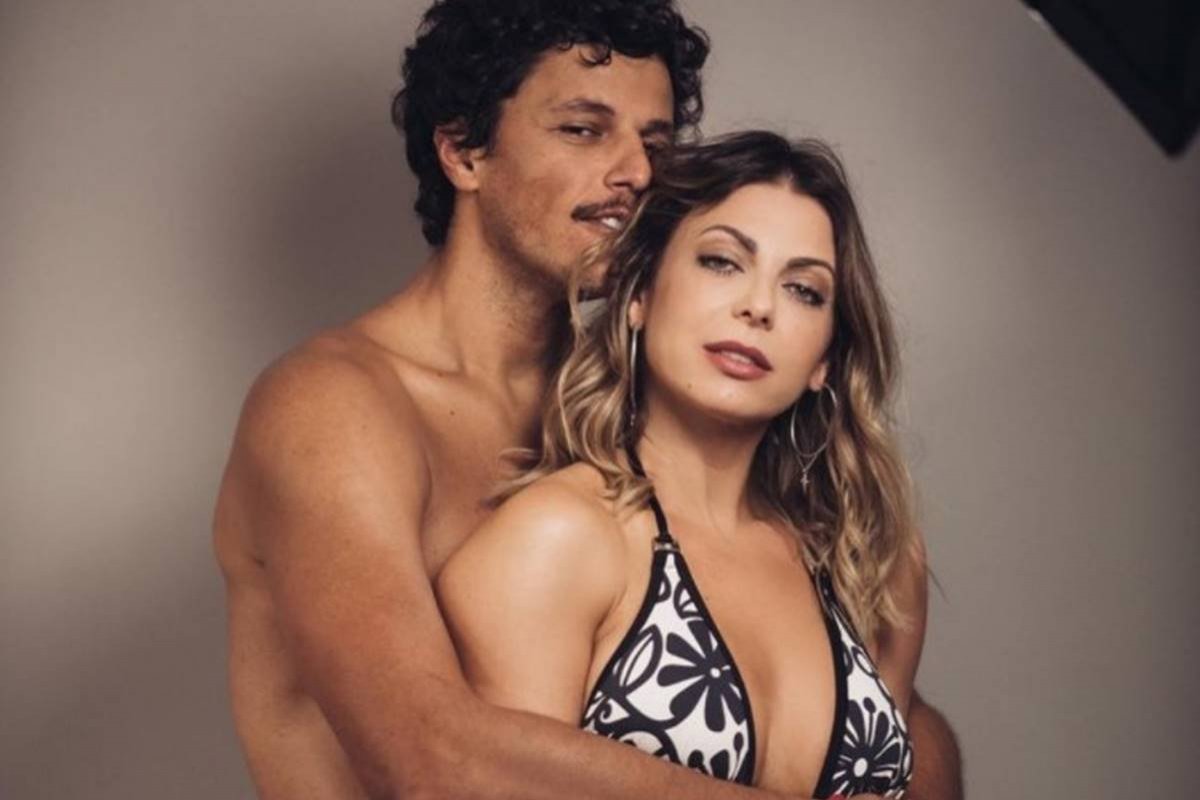 Sheila Mello faz ensaio fotográfico com o novo namorado