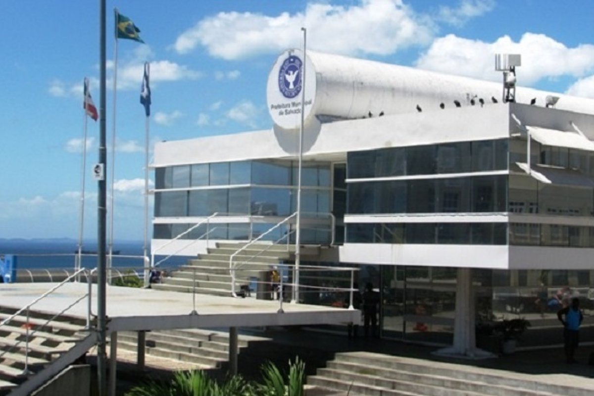 Prefeitura de Salvador convoca 97 candidatos aprovados em concurso