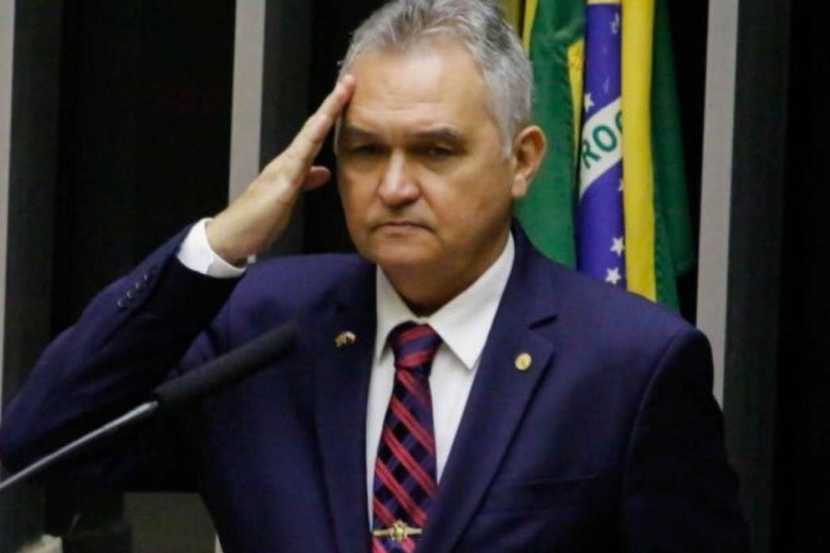 "Sem corrupção e sem o PT", diz General Girão sobre possível candidatura