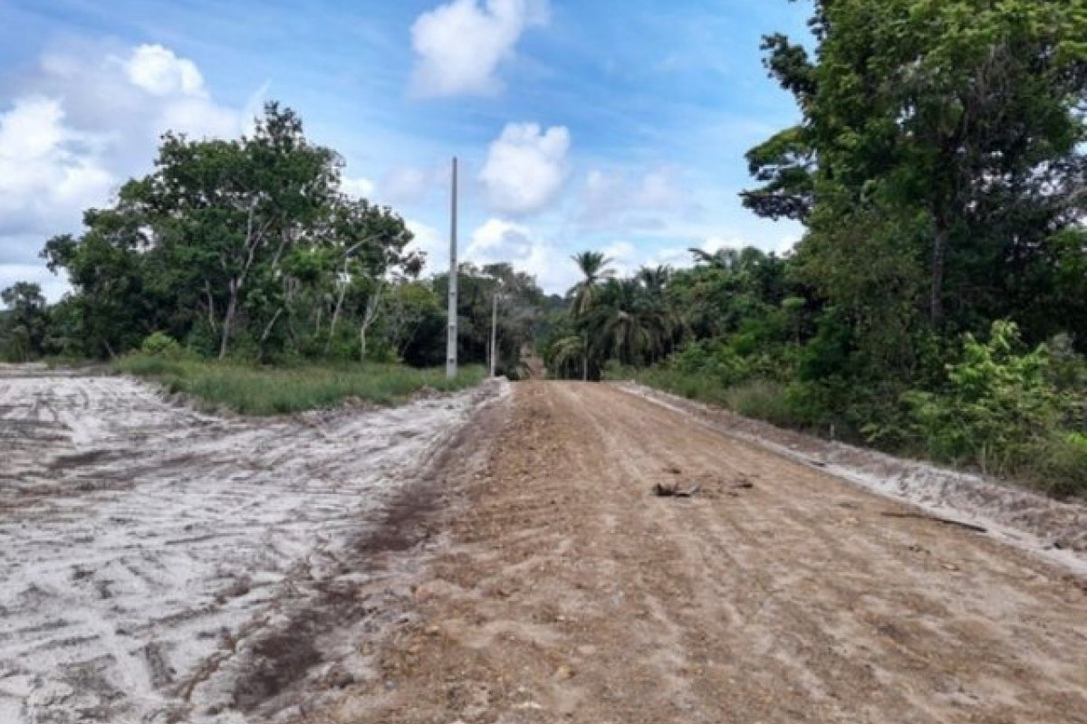 MP-BA entra com ação contra prefeitura de Salinas das Margarida e empresa por irregularidades ambientais