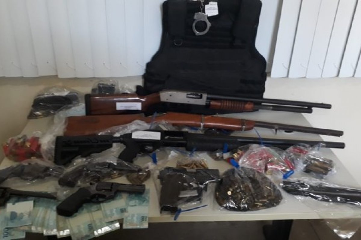 Sargento da PM é preso na Bahia acusado de fazer parte de um grupo de extermínio