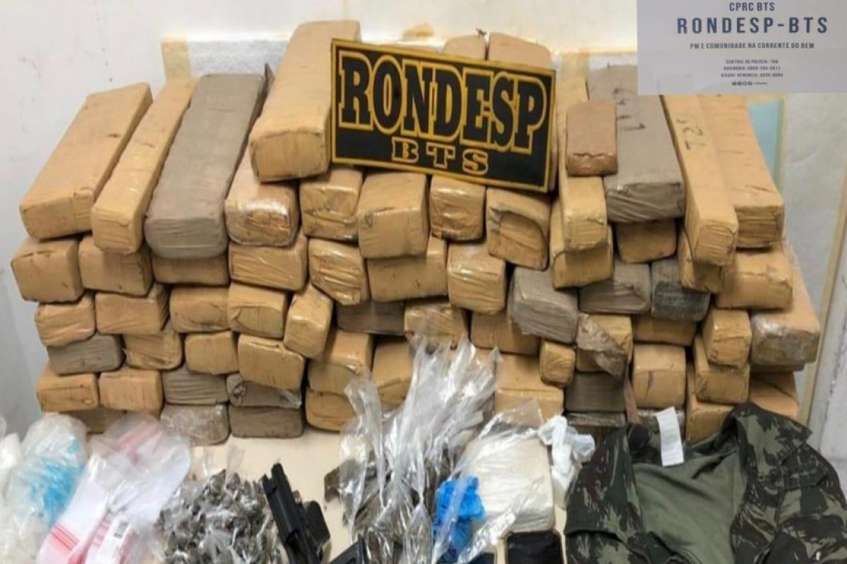 Quatro pessoas são presas com 100 kg de maconha na região metropolitana de Salvador