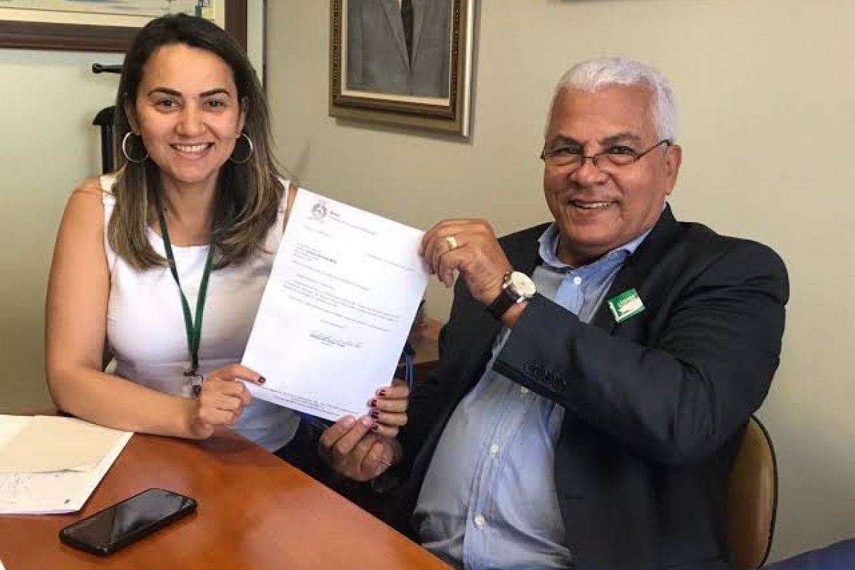 MPE quer impugnação da candidatura do prefeito de Inhambupe por contas rejeitadas