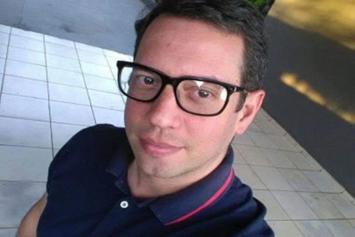 Ex-assessor de Carlos Bolsonaro volta à Funarte após deixar a presidência