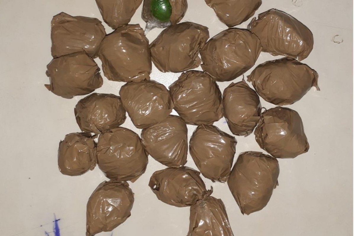 Ação da polícia impede entrada de drogas em presídios