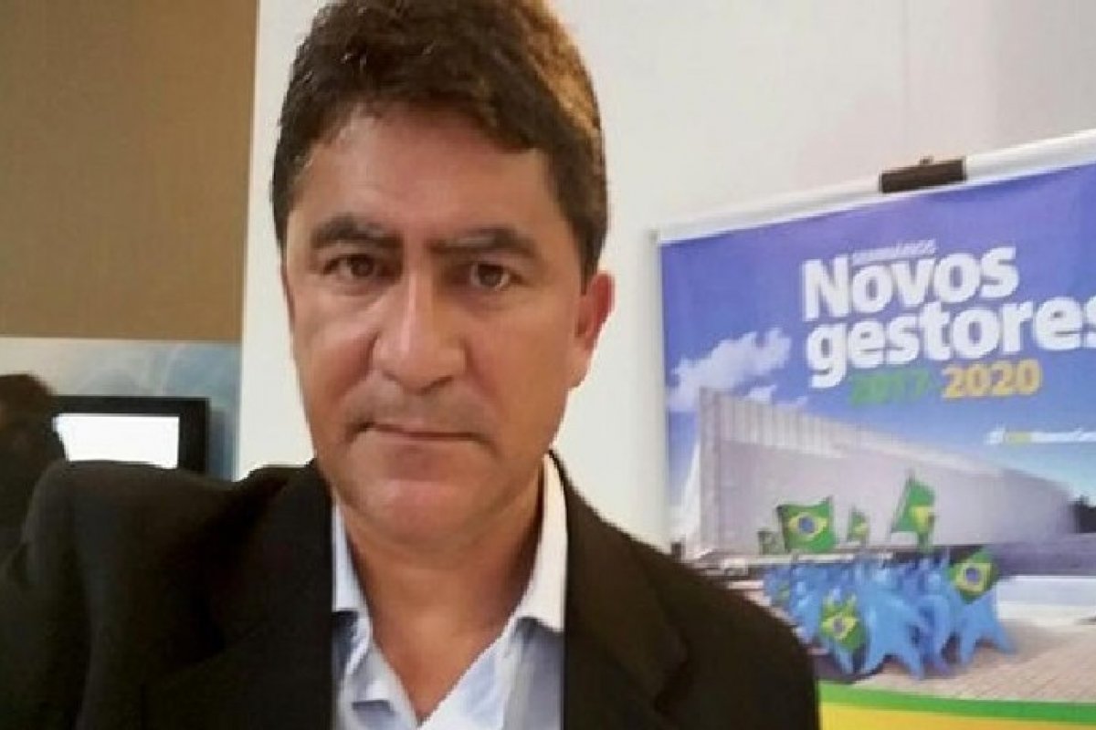 TCM acata denúncia contra o prefeito de Valente pelo pagamento de salário a uma mulher jámorta