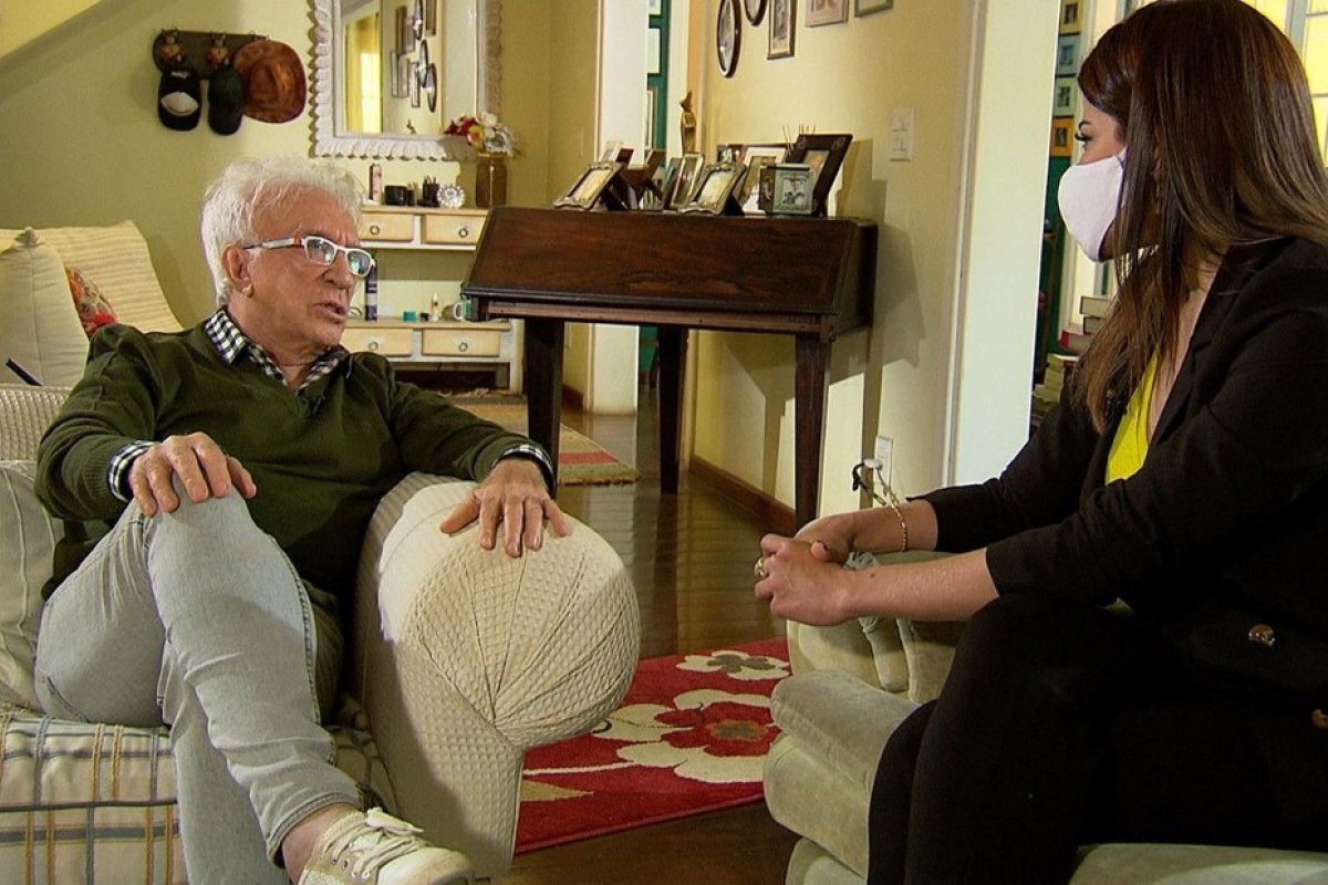 Aos 83 anos, Moacyr Franco é demitido do SBT