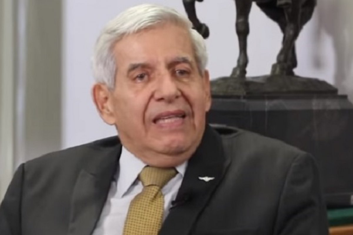 Heleno defende "flexionar" leis do Governo devido aumento de gastos com a pandemia