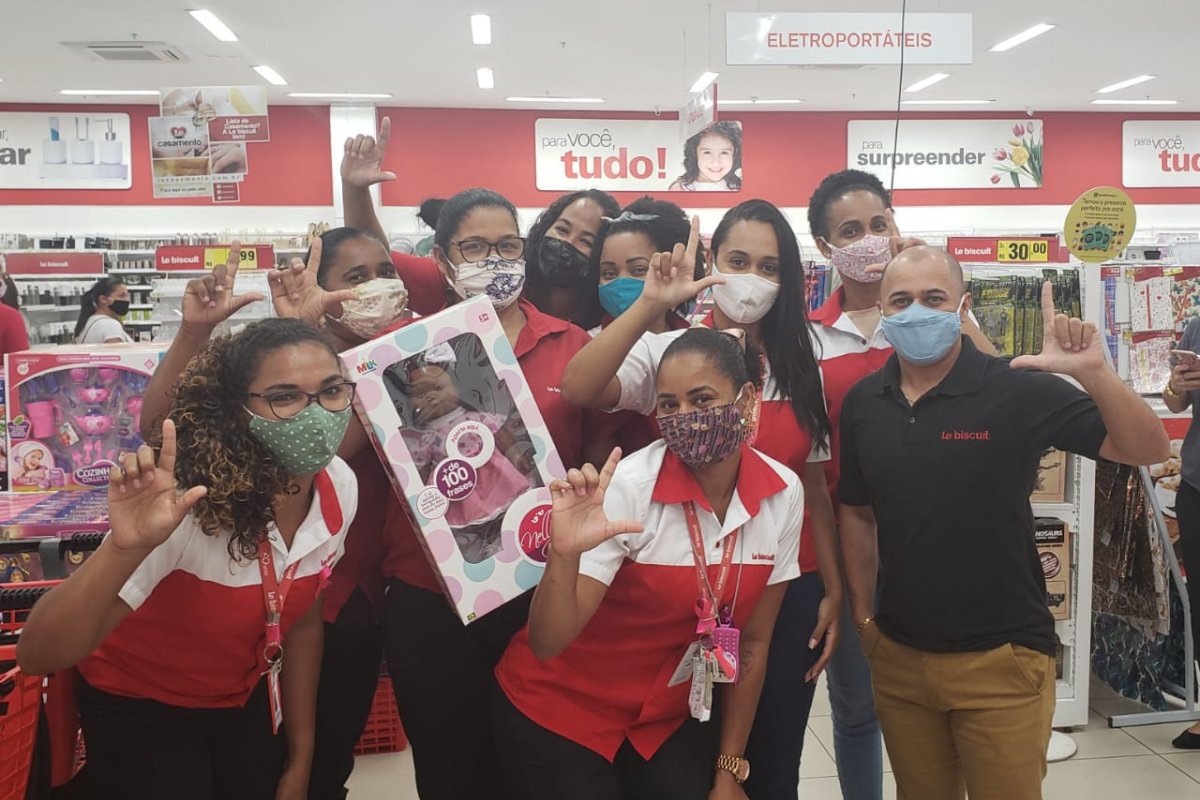 Corrente do bem: Funcionários da Le Biscuit colaboram com evento beneficente