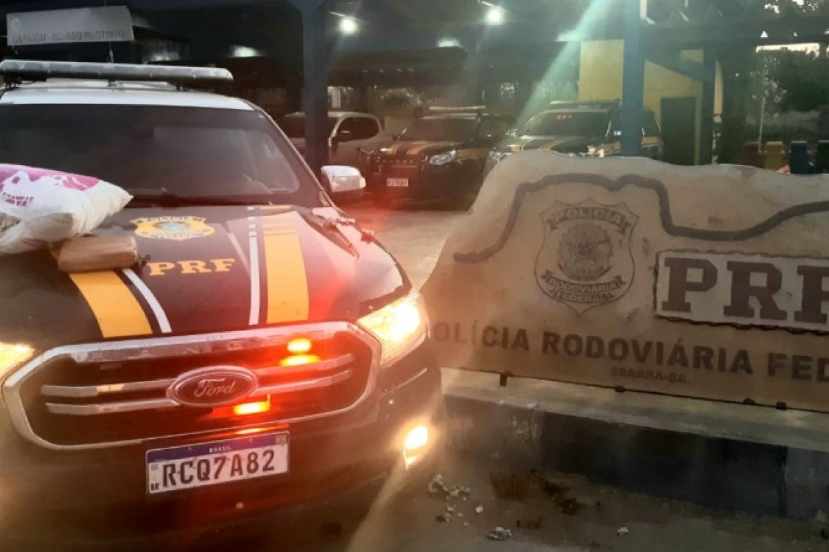 Três mulheres são presas após serem encontradas com cocaína dentro de travesseiros na BR 242