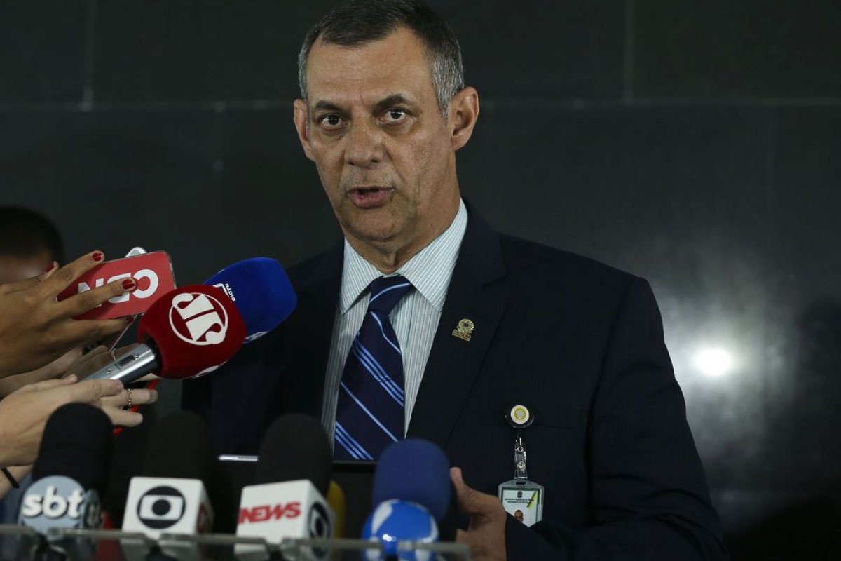 Rêgo Barros é exonerado do cargo de porta-voz da Presidência