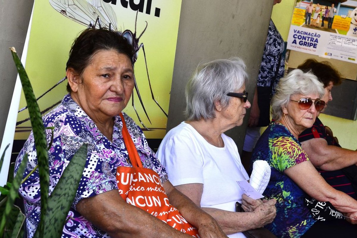 Senado aprova projeto que institui canal contra maus-tratos a idosos