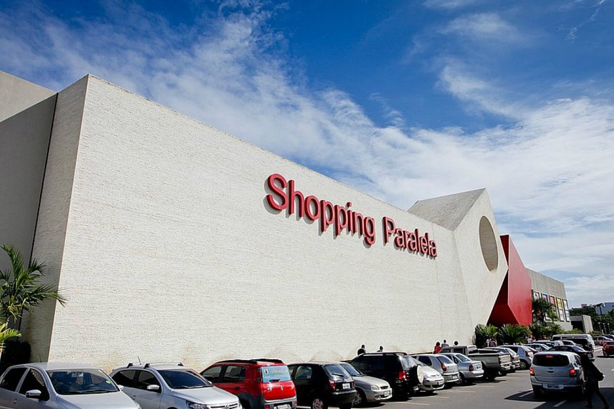 Shopping de salvador assina termo para garantia de segurança no estacionamento do empreendimento