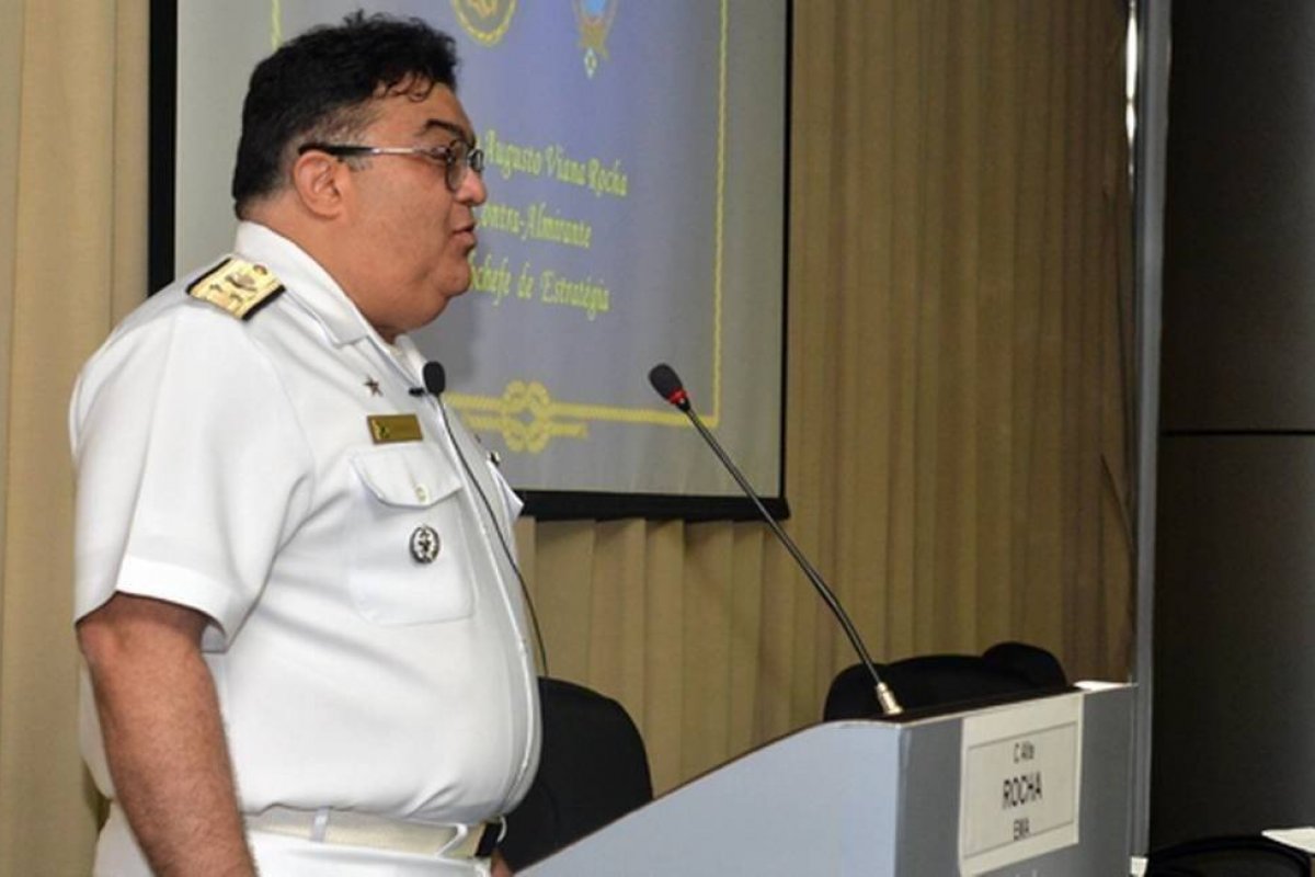 Amigo de Bolsonaro deve assumir a Secretaria-Geral da Presidência