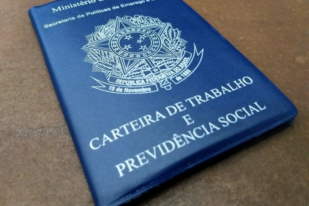Busca por emprego cresce com retomada da economia, afirma levantamento
