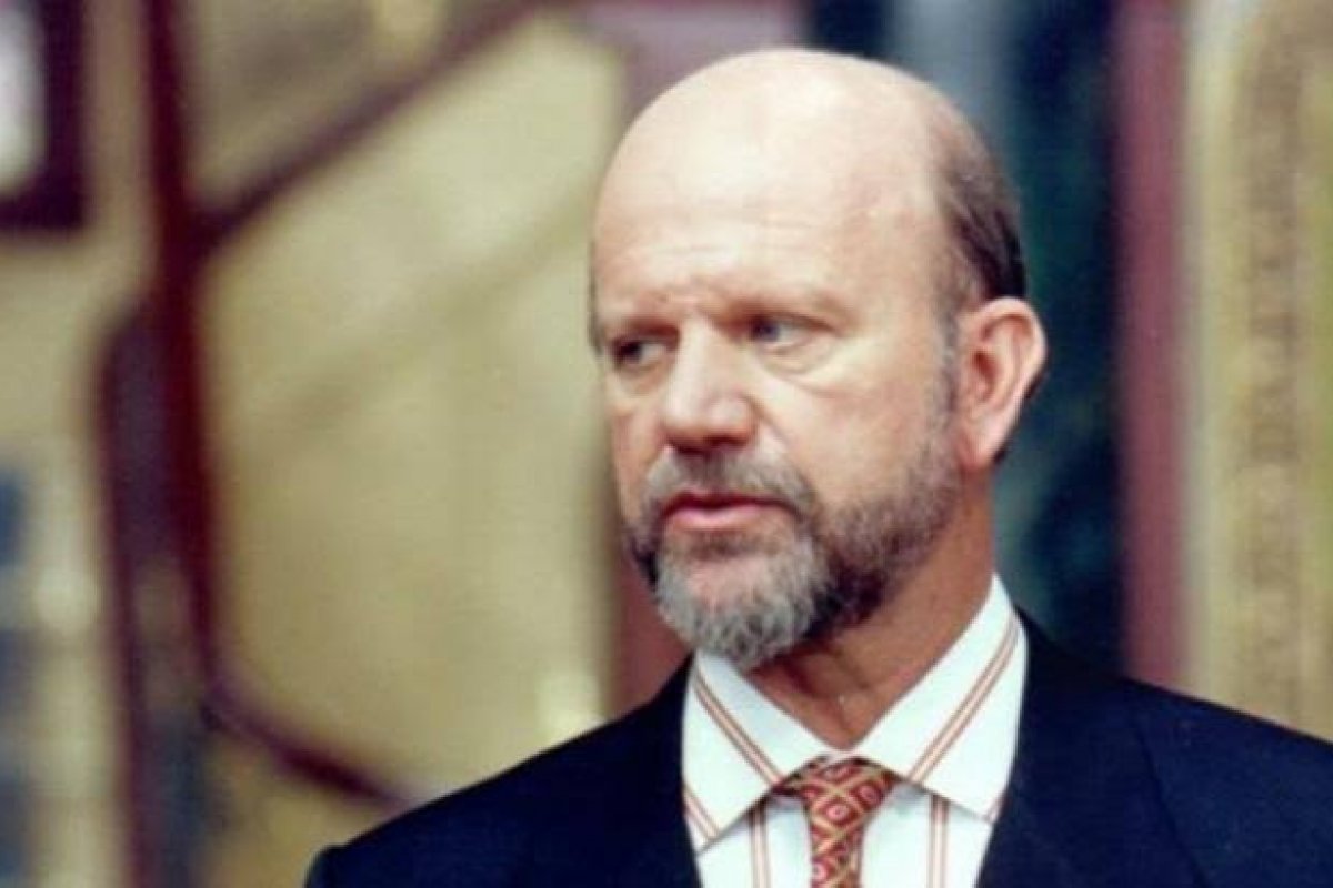 Morre o ator Cecil Thiré