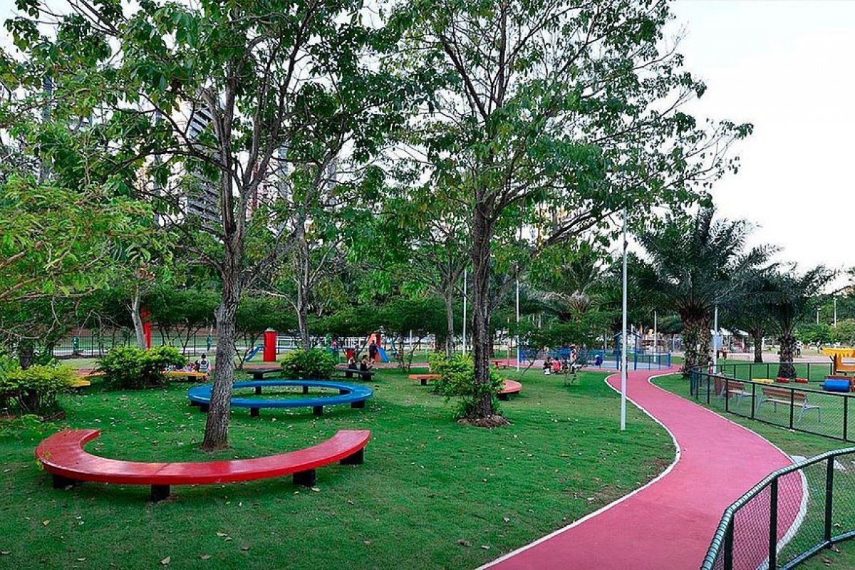 Praias e parques ficam fechados durante feriado nacional do Dia das Crianças