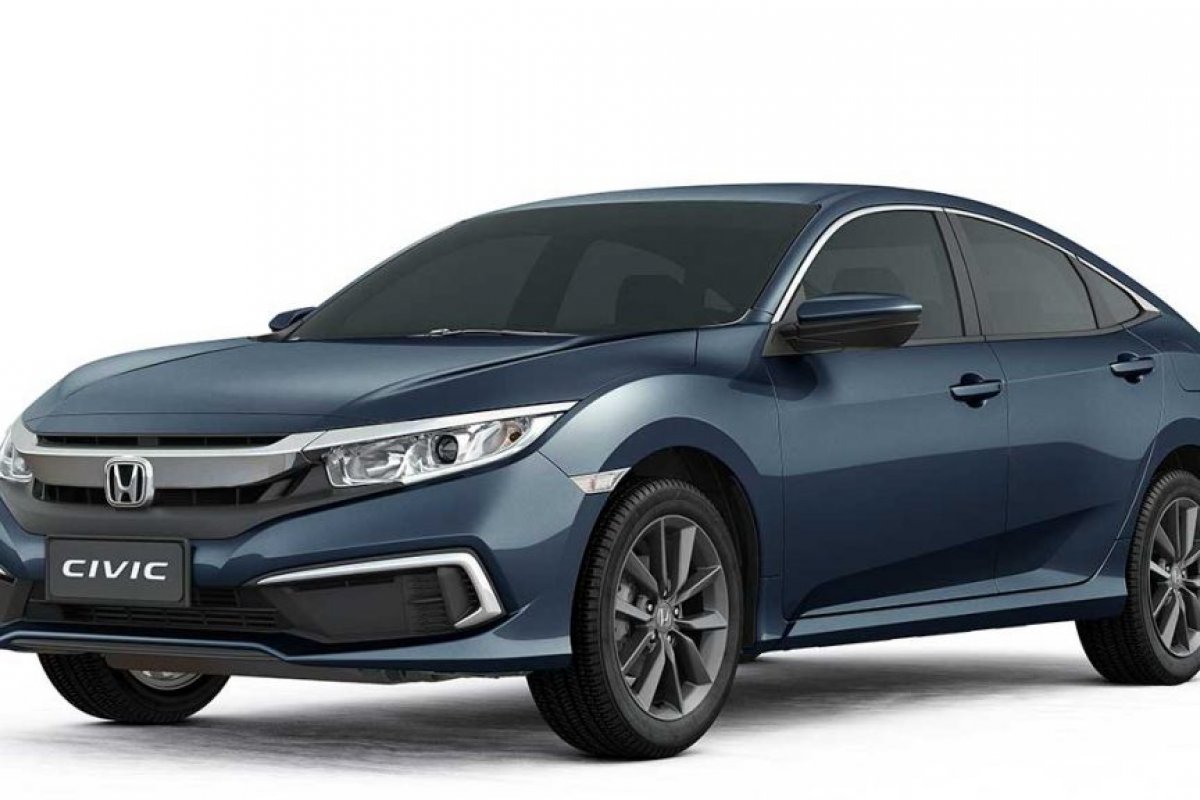 Honda Civic fica mais equipado e R$ 4 mil mais caro