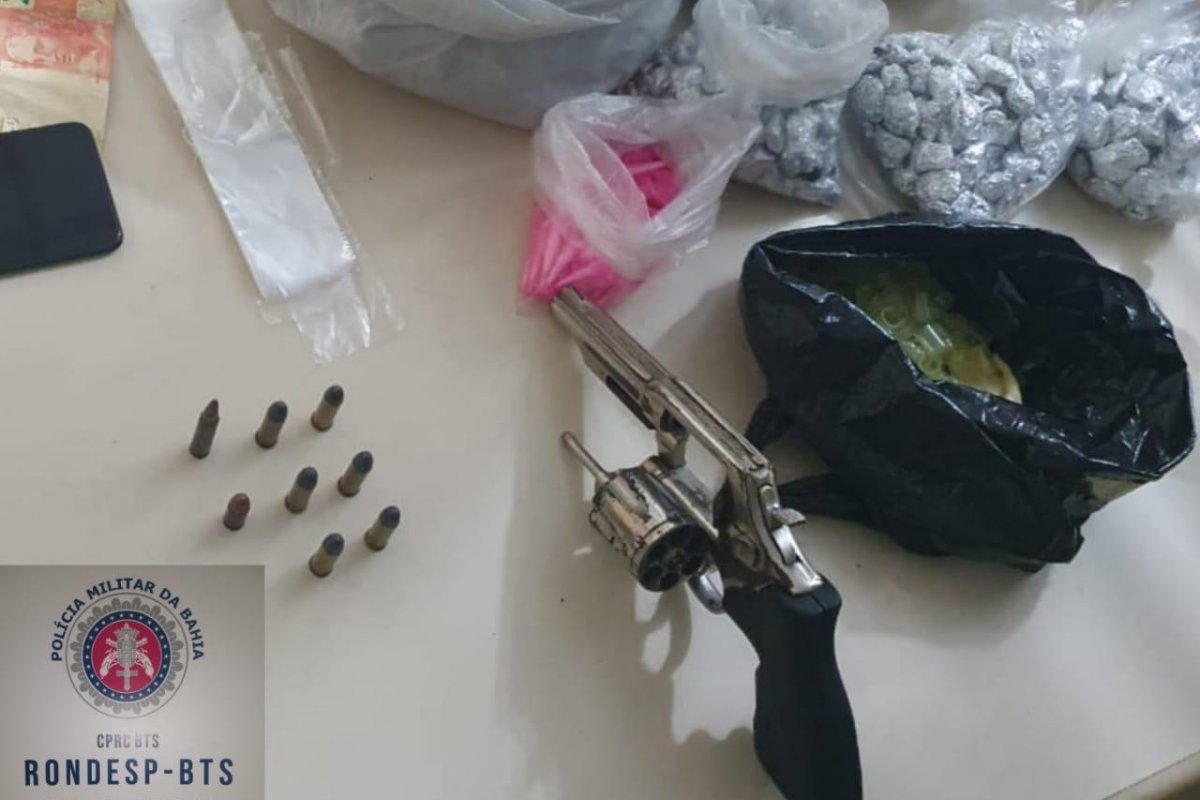 Grupo é flagrado com 1.200 buchas de maconha no Subúrbio de Salvador