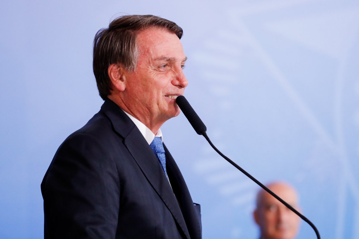 Imposto sobre games será reduzido para 30%, afirma Bolsonaro