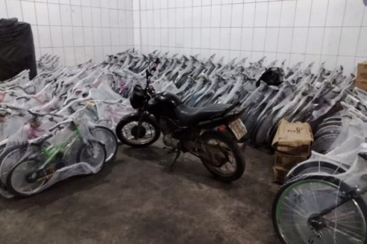 Polícia recupera carga de bicicletas avaliada em R$ 50 mil