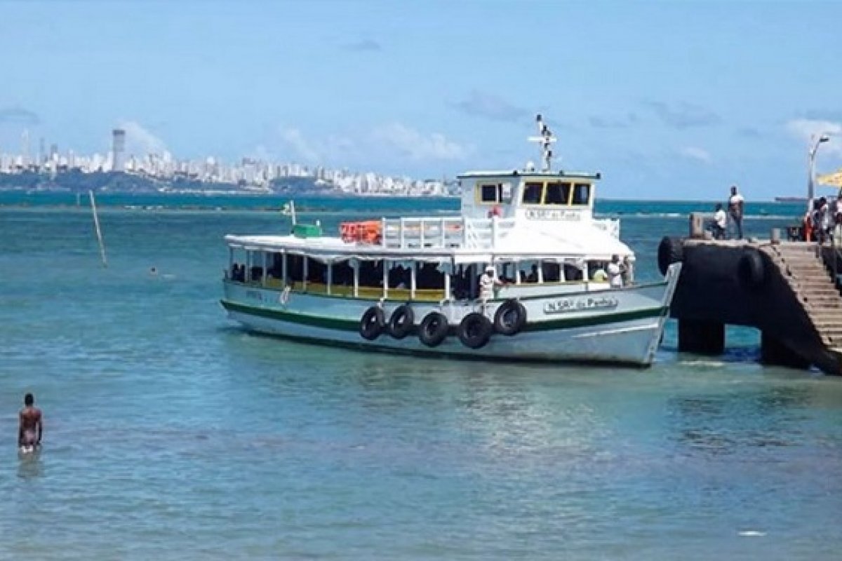 Travessia Salvador - Mar Grande tem fluxo tranquilo no feriado