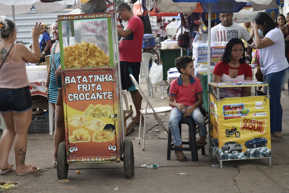 Estudo diz que número de mortes por Covid-19 possuí relação com o trabalho informal