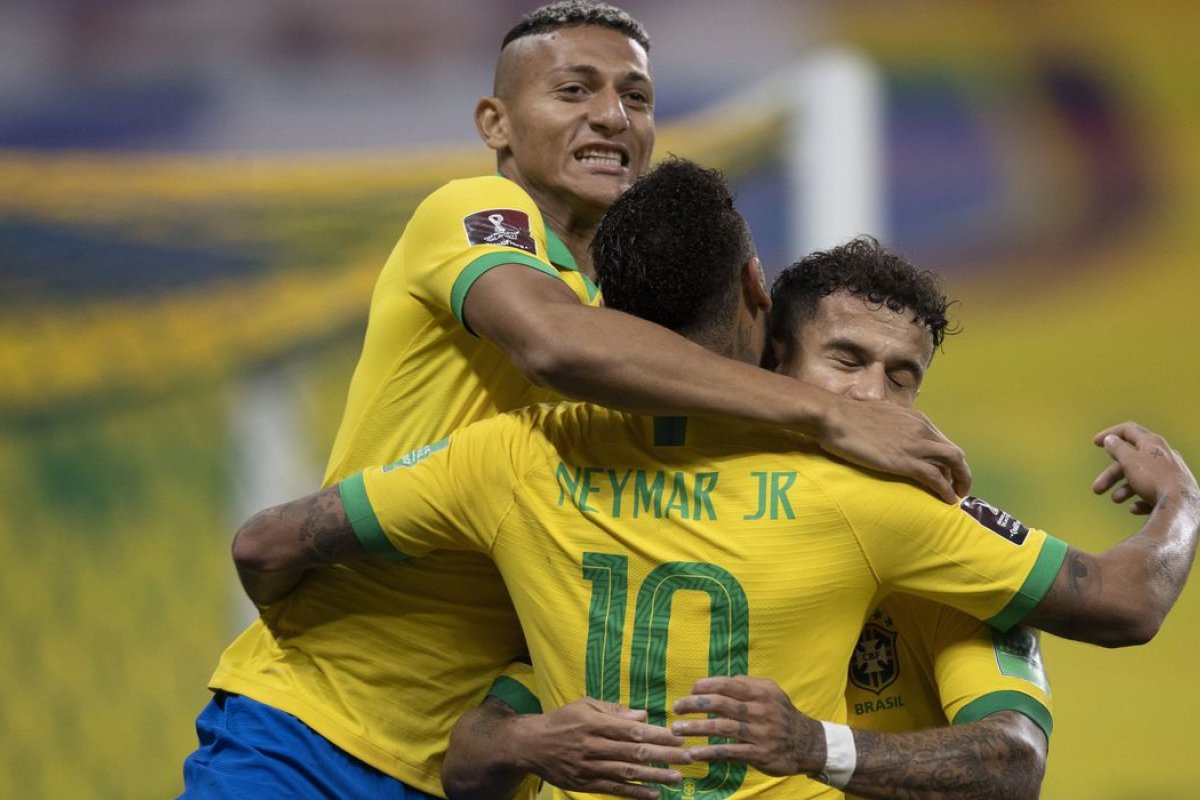 CBF comunica Governo Federal não ser possível transmitir jogo da Seleção Brasileira contra o Peru