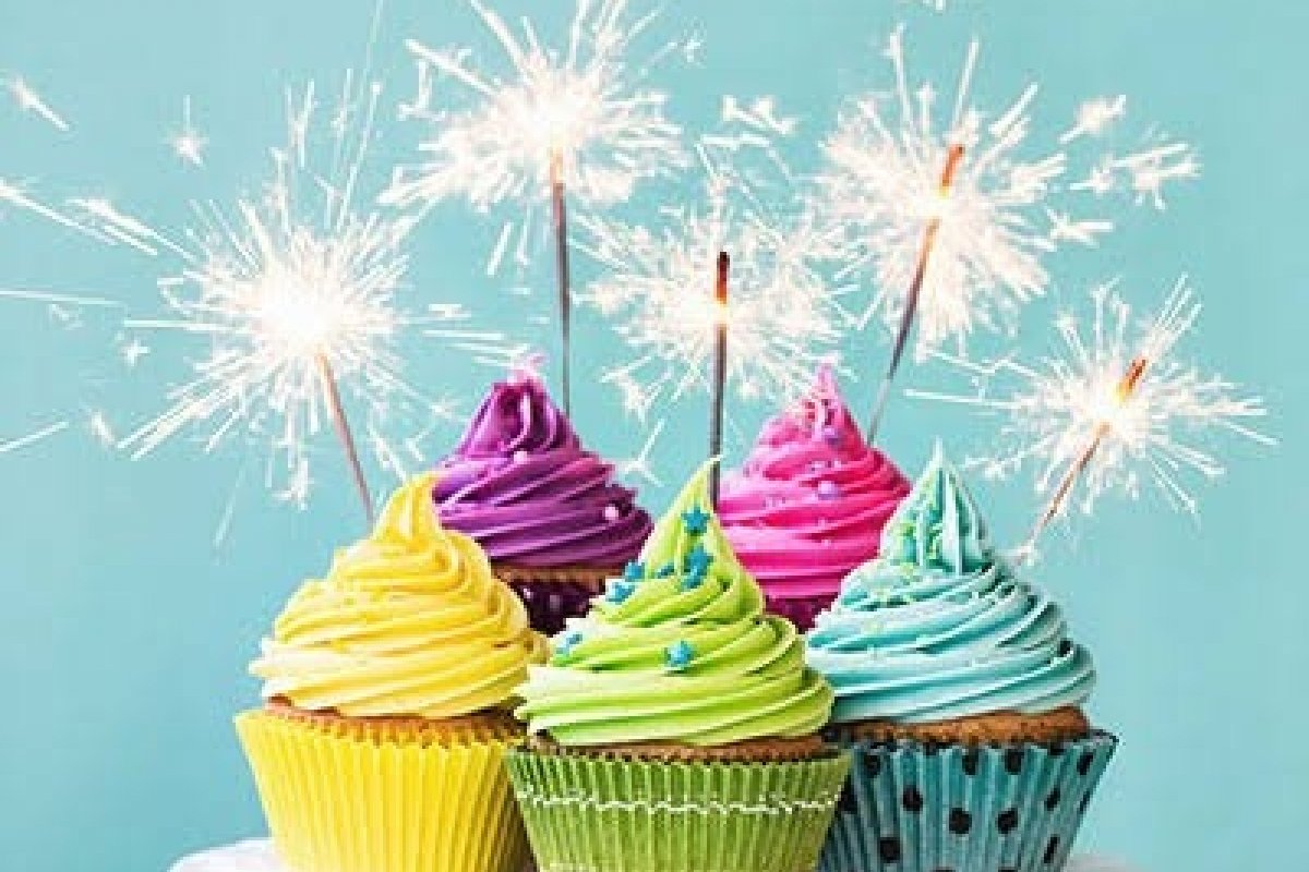 Confira os aniversariantes famosos desta quinta-feira, 15 de outubro