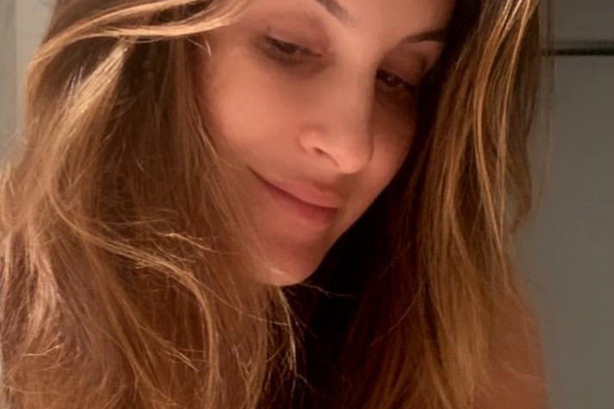 Filha da cantora Claudia Leitte não nascerá no Brasil