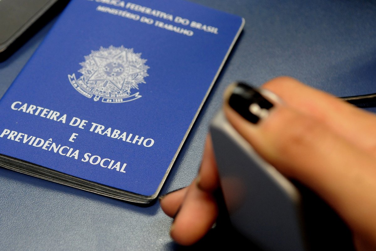 Estudo da CNI revela que apesar da pandemia, medo do desemprego no Brasil diminuiu